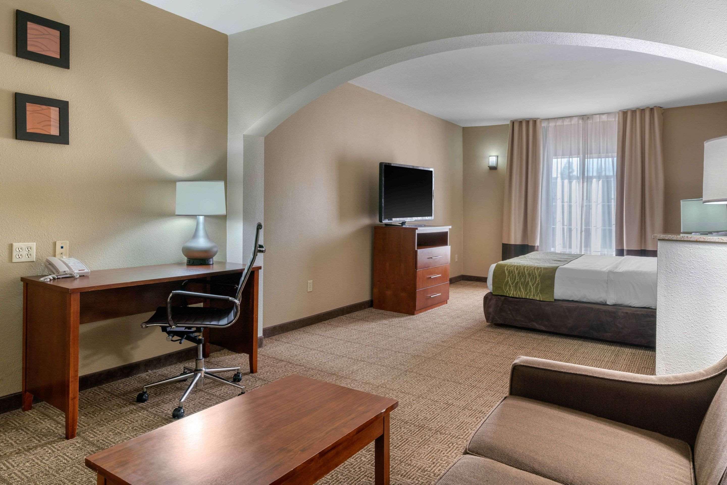Comfort Inn & Suites Sacramento - University Area Eksteriør bilde