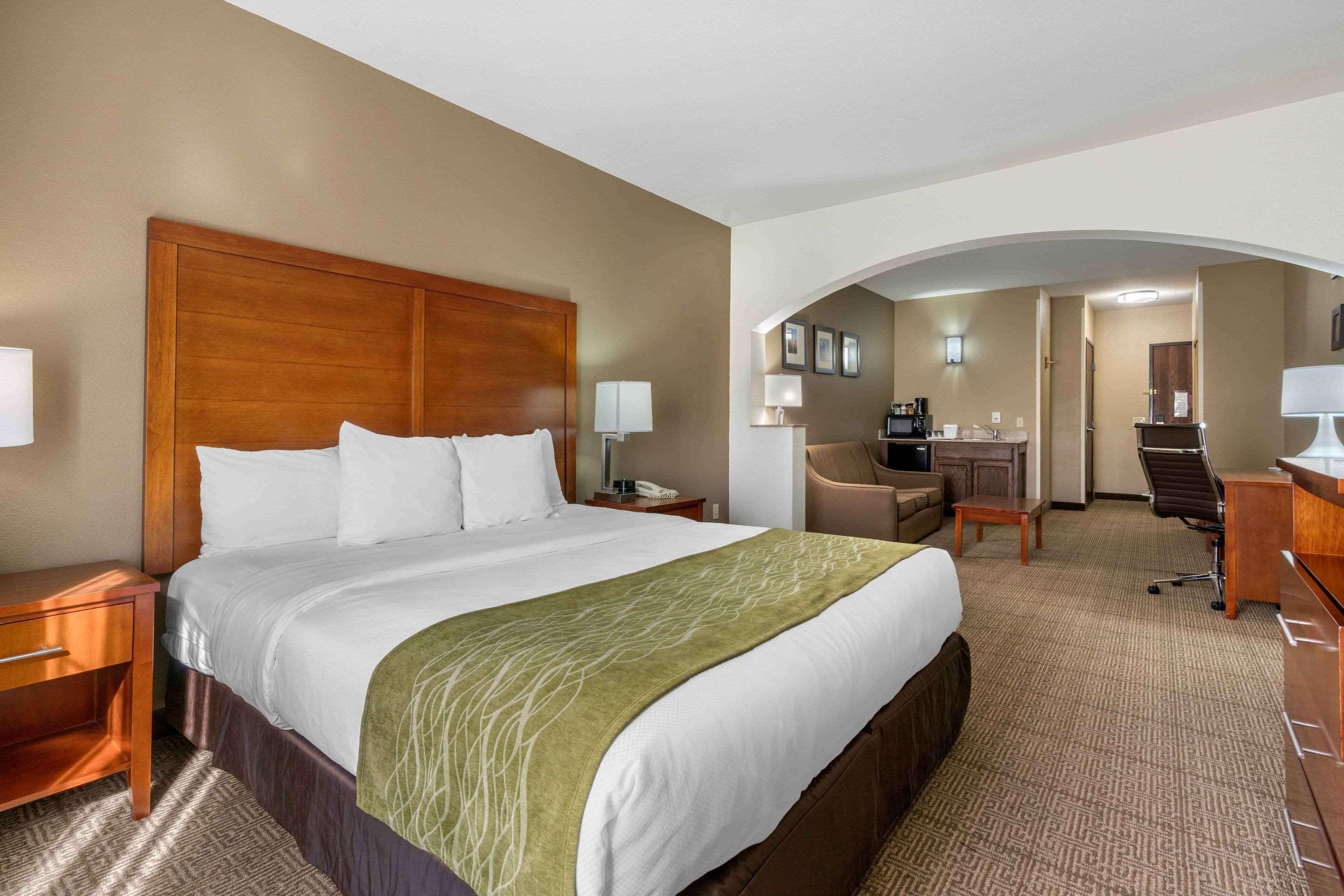 Comfort Inn & Suites Sacramento - University Area Eksteriør bilde