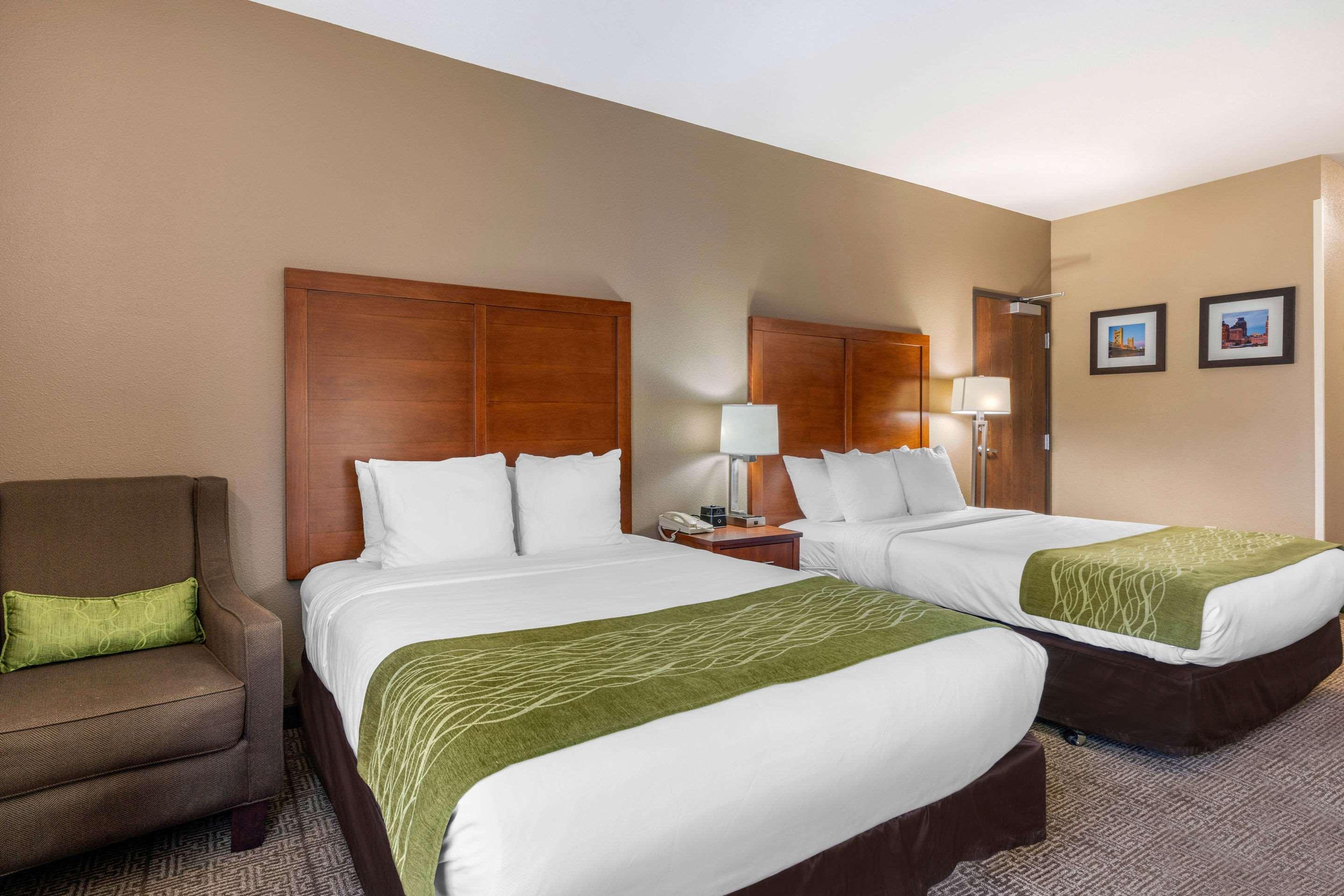 Comfort Inn & Suites Sacramento - University Area Eksteriør bilde