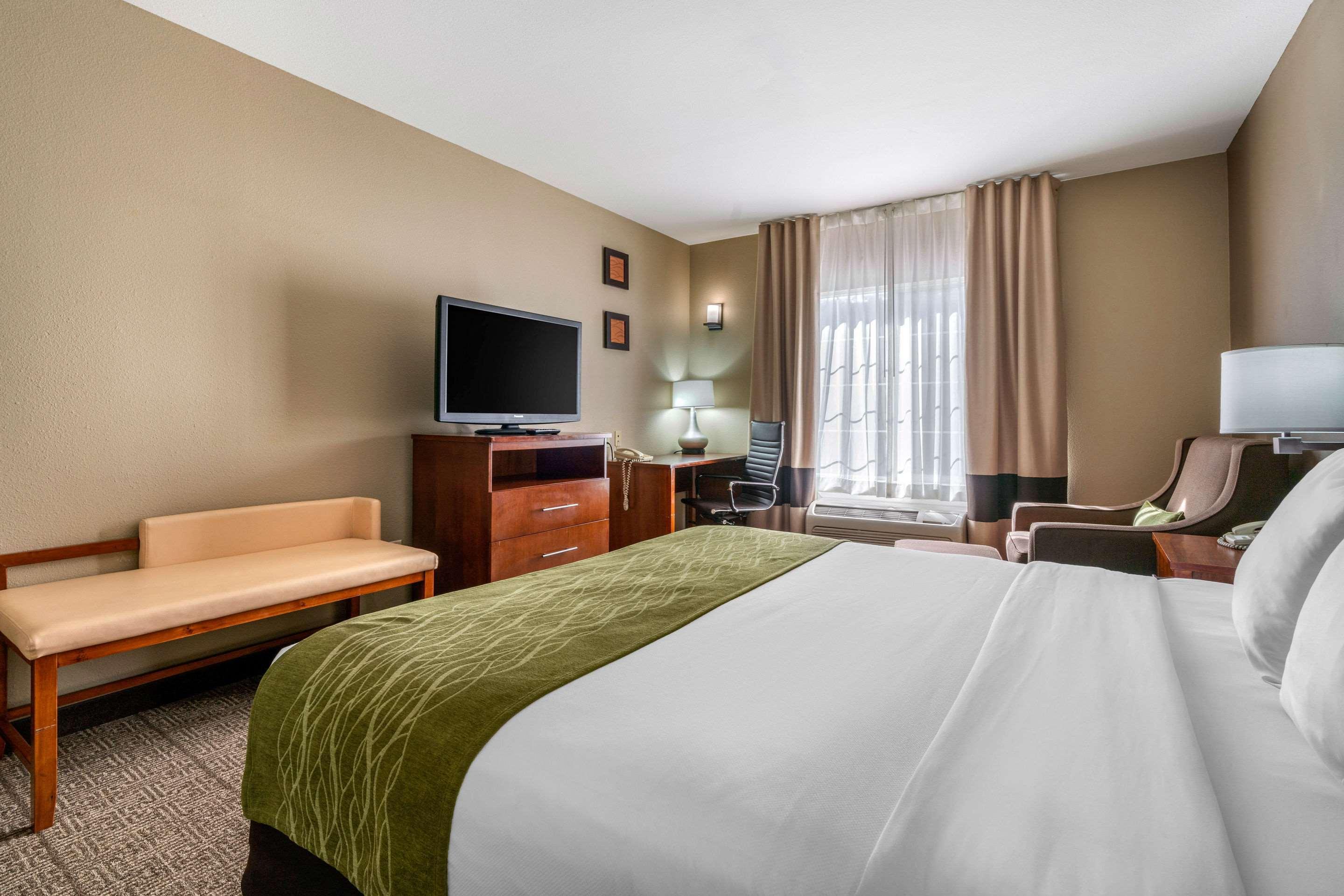 Comfort Inn & Suites Sacramento - University Area Eksteriør bilde