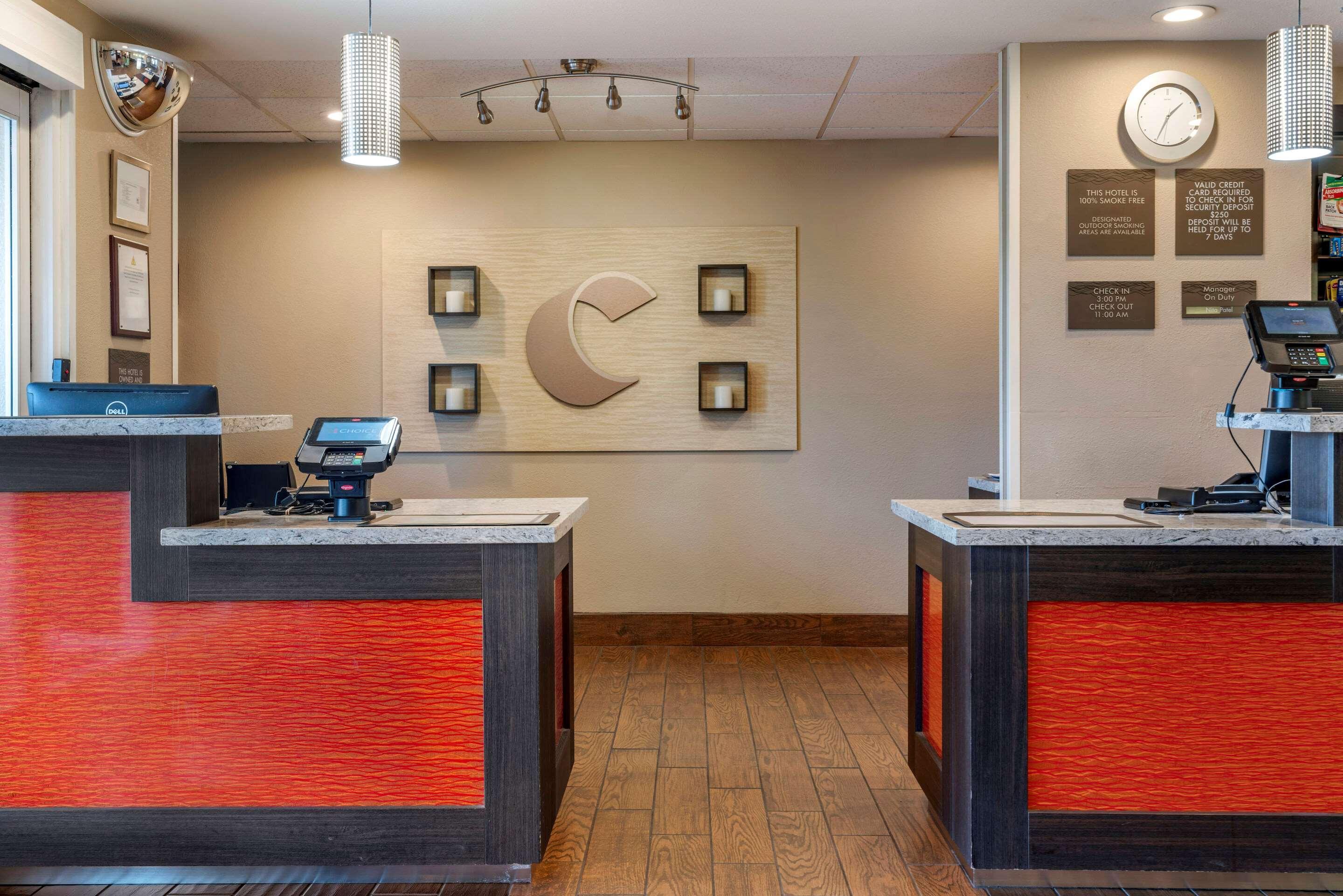 Comfort Inn & Suites Sacramento - University Area Eksteriør bilde