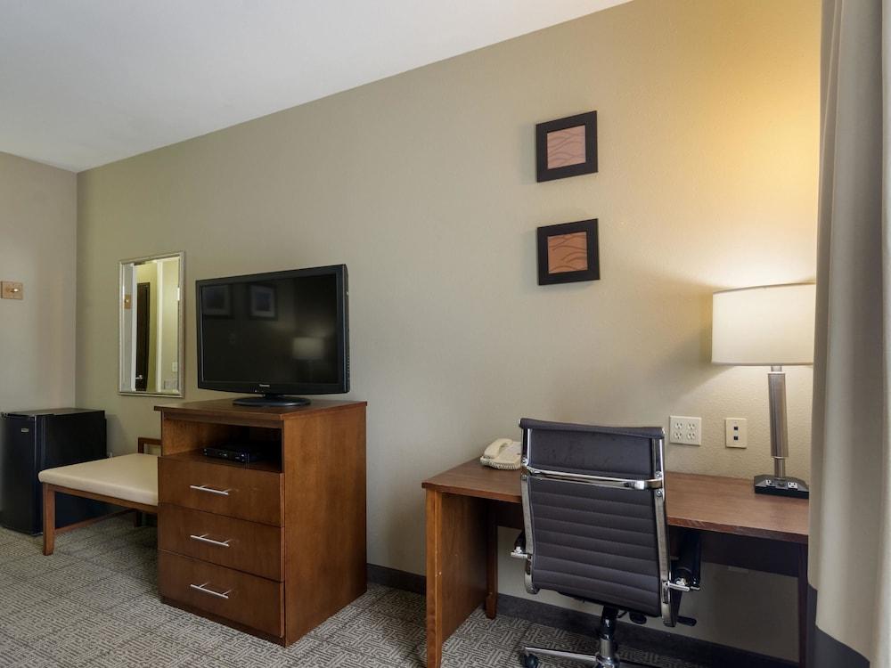 Comfort Inn & Suites Sacramento - University Area Eksteriør bilde