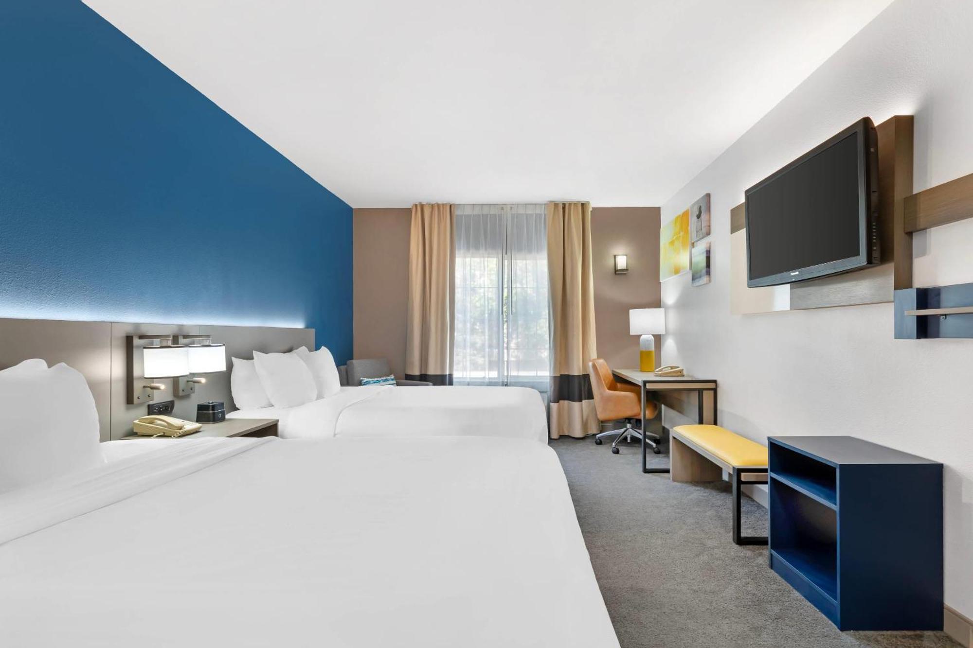 Comfort Inn & Suites Sacramento - University Area Eksteriør bilde